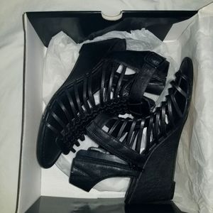 Torrid Excellent Condition Black Cage Wedge Sandal 9W Wide